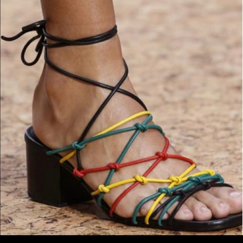 Chloe Runway Black Rainbow Sandals! size 10 - Picture 1 of 11